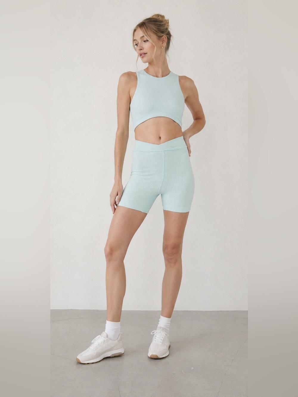 💚 Free People Movement Free Throw Ribbed Bike Shorts Medium NWT